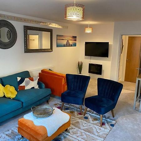 Luxury Modern 1Bed Sea View Apartment Рос-он-Сі Екстер'єр фото