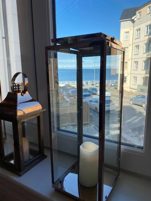 Luxury Modern 1Bed Sea View Apartment Рос-он-Сі Екстер'єр фото