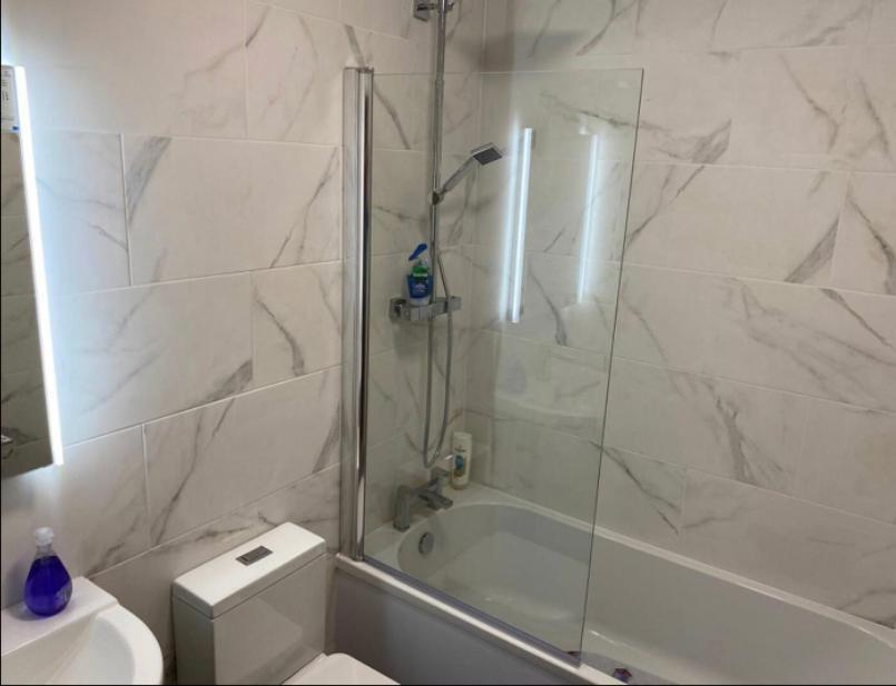 Luxury Modern 1Bed Sea View Apartment Рос-он-Сі Екстер'єр фото